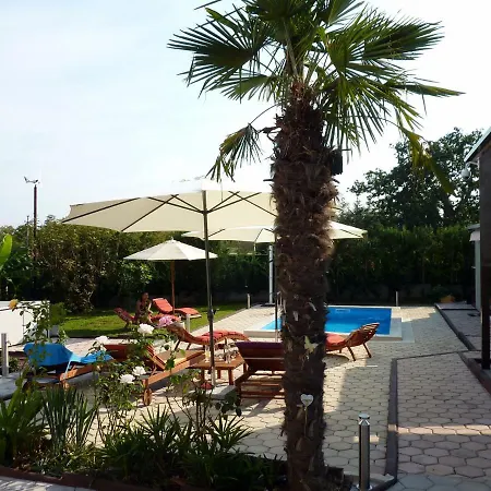 Palme Vakantiehuis Poreč
